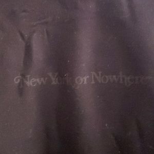 Crewneck New York or Nowhere Black on Black NWT